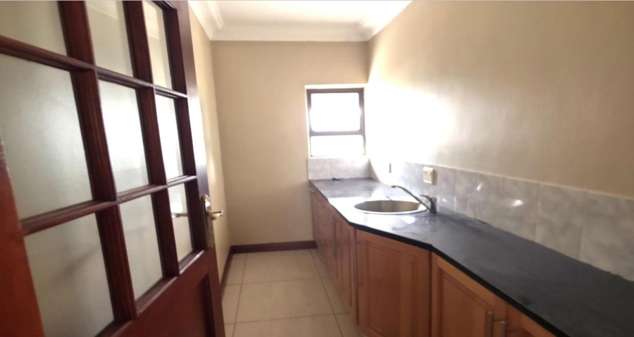 3 Bedroom Property for Sale in Ifafi North West